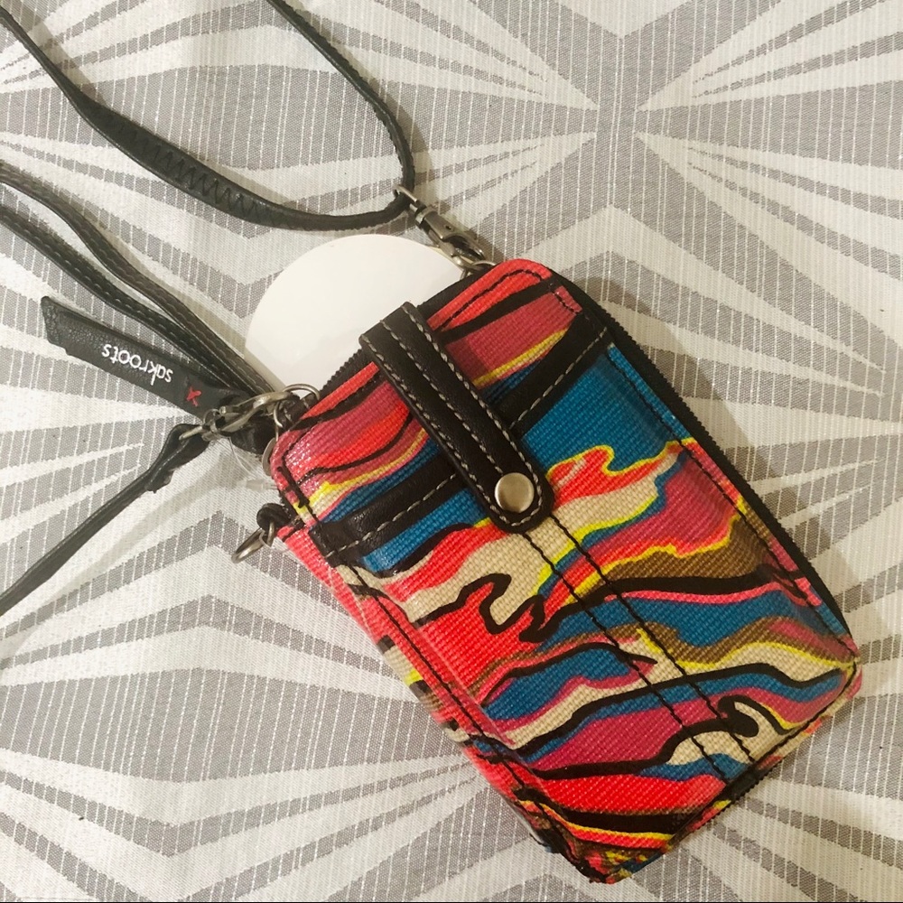 Sakroots Smarphone and Wallet Wrislet